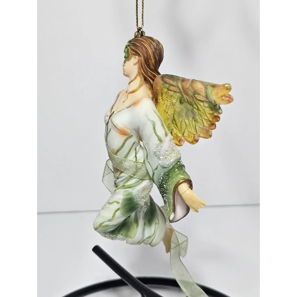Ashton Drake Dragonfly Among Lilies On Wings of Light Heirloom Fairy Ornament 03